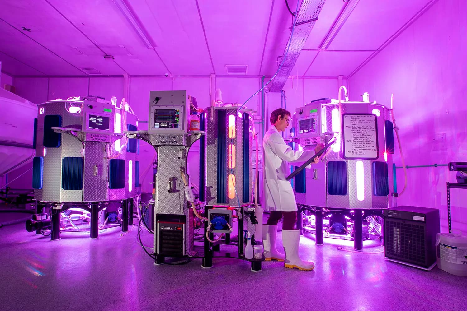 De la Toxina al Fármaco: Microalgas para una Farmacéutica de Nueva Generación